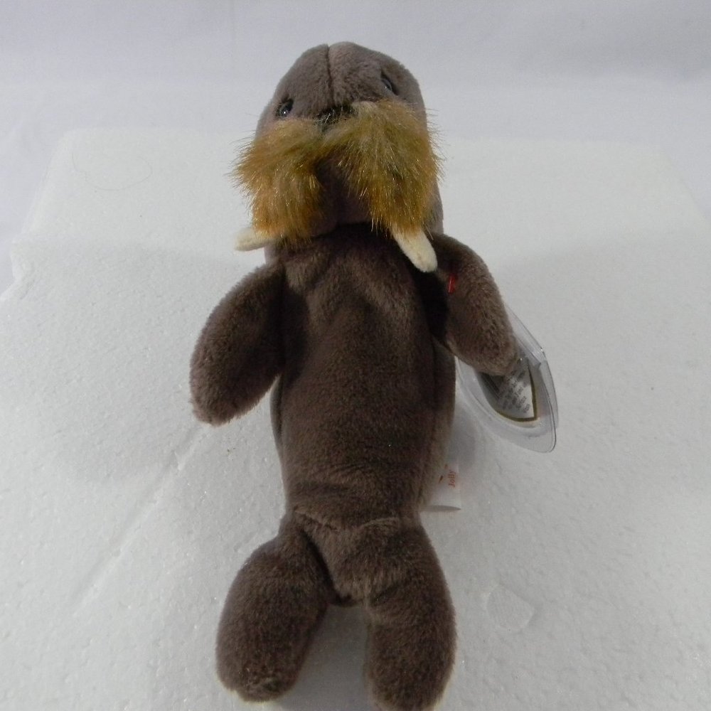 Ty Beanie Babies Jolly The Walrus - 1996